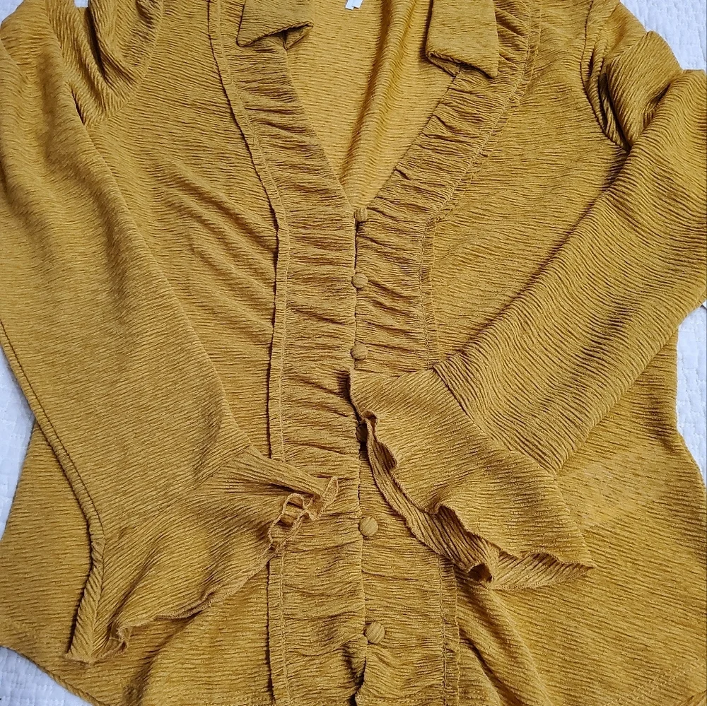 Anthropologie Gold Textured Button Down Blouse Size M